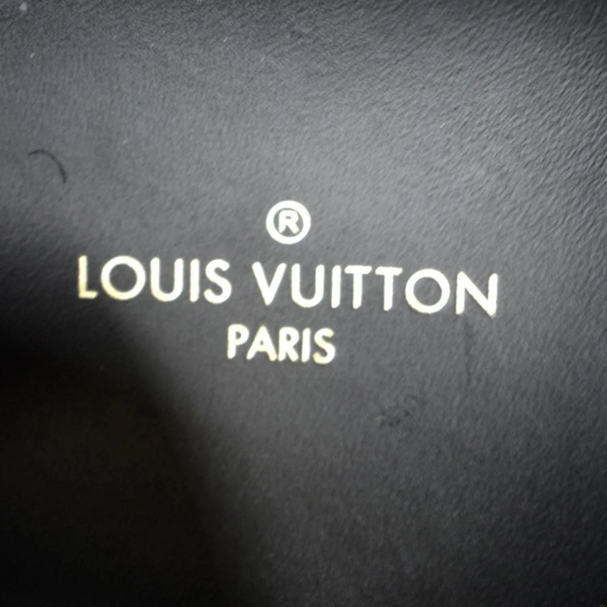 Pre-owned LOUIS VUITTON Runaway Monogram Sneakers Bicolor US 9-9