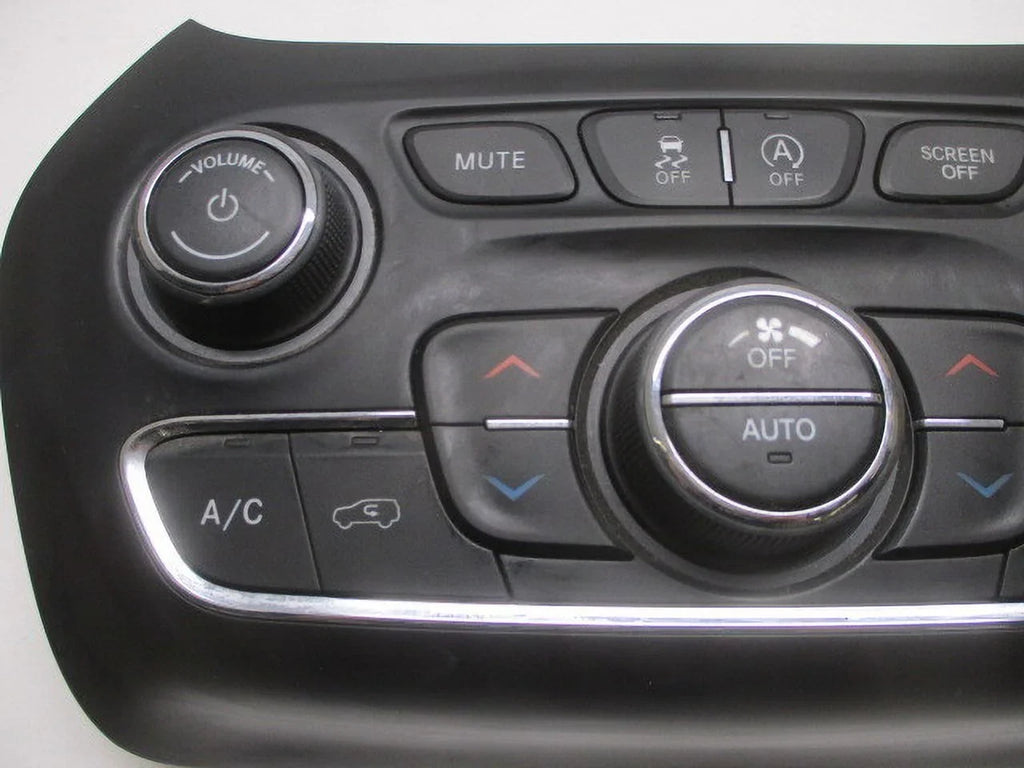 Pre-Owned 19 20 21 22 Jeep Cherokee Automatic Climate AC Heater Temperature Control OEM (Good)